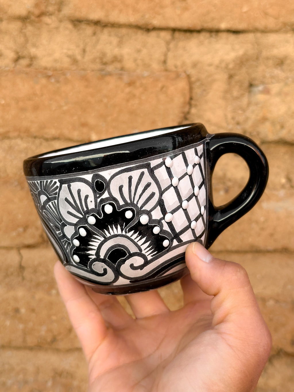 Taza de Talavera Negra - PREVENTA (6 a 12 SEMANAS)