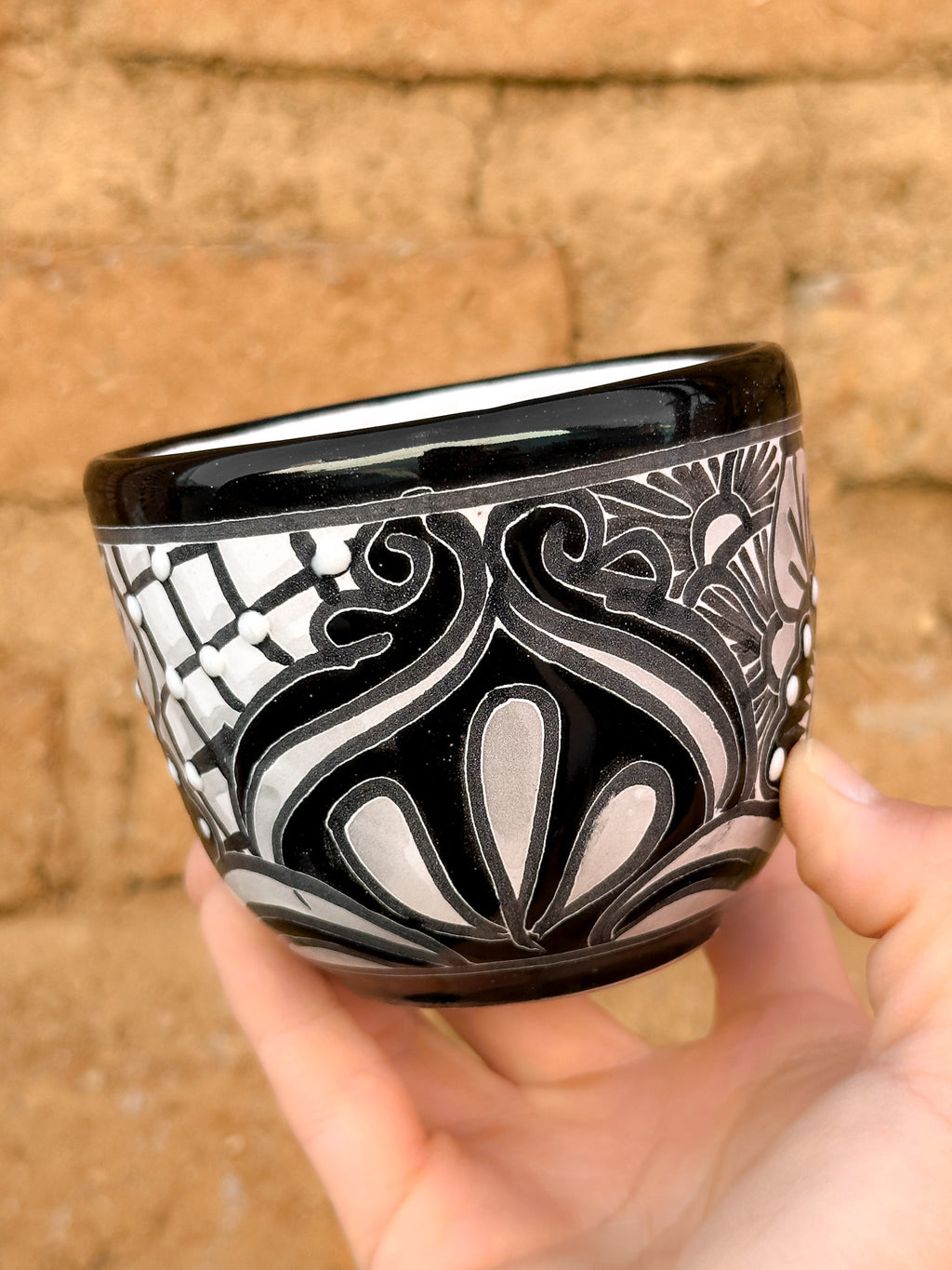 Taza de Talavera Negra - PREVENTA (6 a 12 SEMANAS)