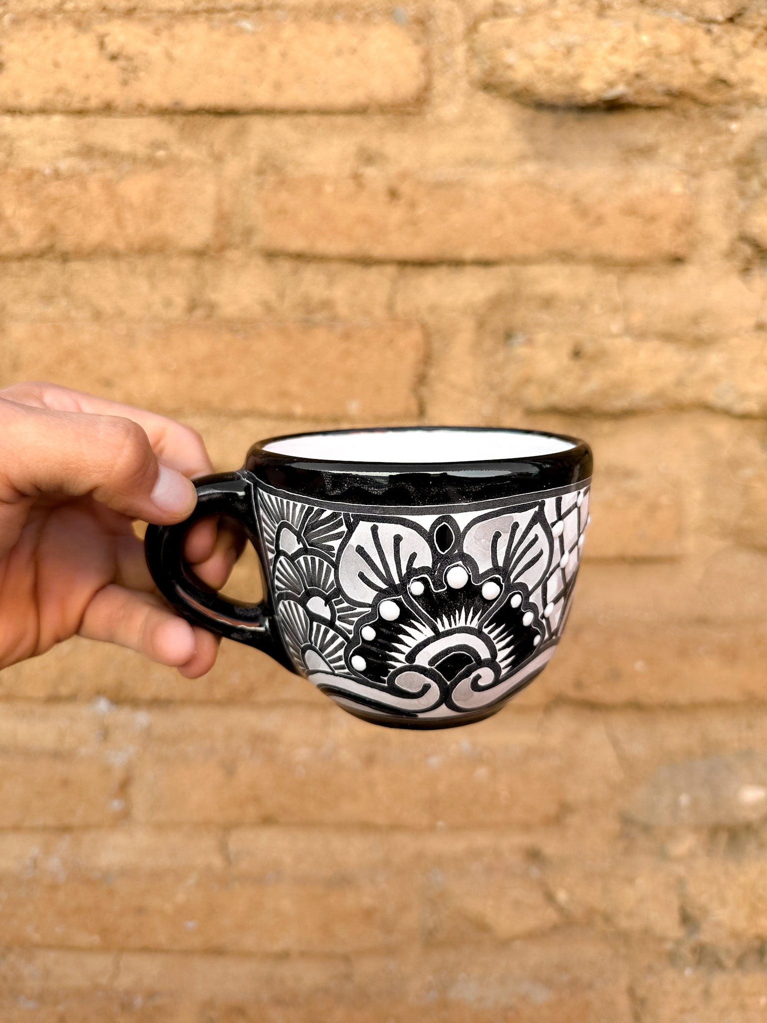 Taza de Talavera Negra - PREVENTA (6 a 12 SEMANAS)