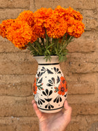 Florero Flores y Murciélagos - PREVENTA (6 a 12 SEMANAS)